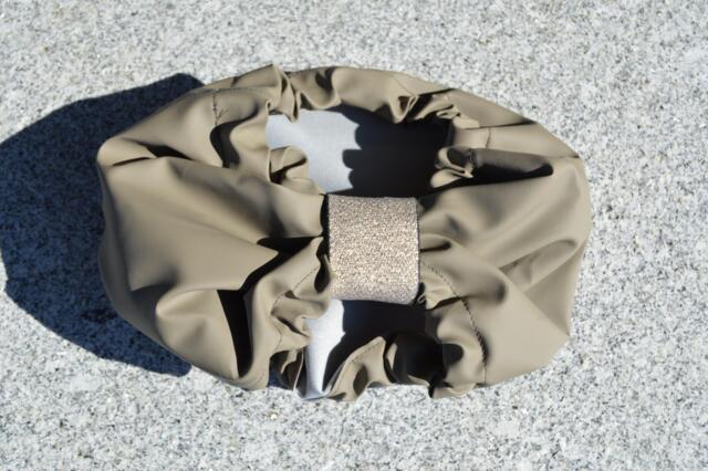 Snoods / ørebeskytter ( Taupe / regnstof ) Stor str 55