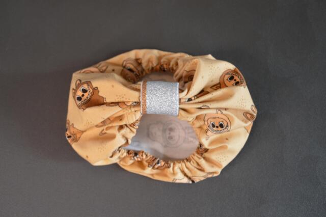 Snoods / ørebeskytter ( Labubu, brun, Stor størrelse )