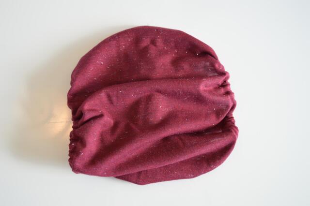 Snoods / ørebeskytter ( Bordeaux rød m guld )