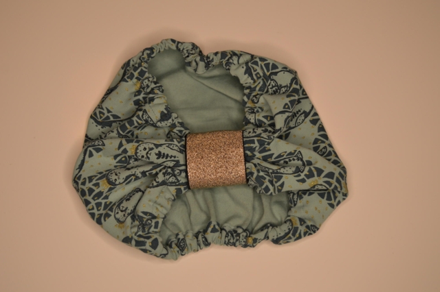 Snoods / Ørebeskytter ( Grøn med Sæl )